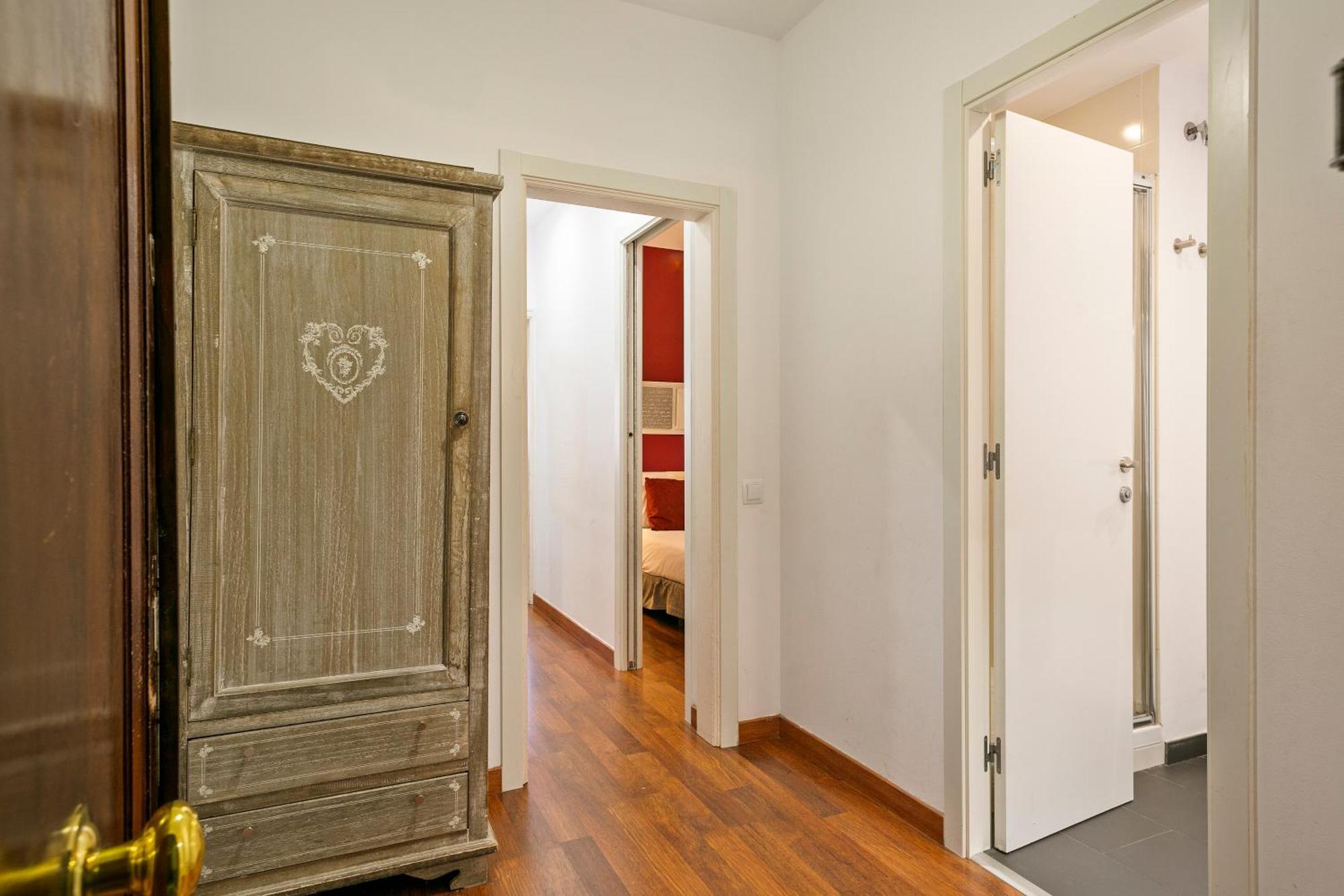 Alcam Enamorats Barcelona Exteriör bild
